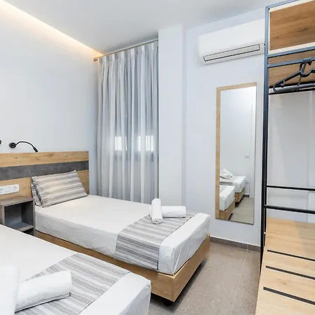 Enalia Luxury Living ניקיטי