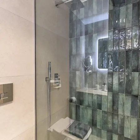 Enalia Luxury Living Apartmán *