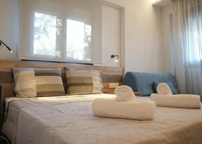 Enalia Luxury Living Apartman
