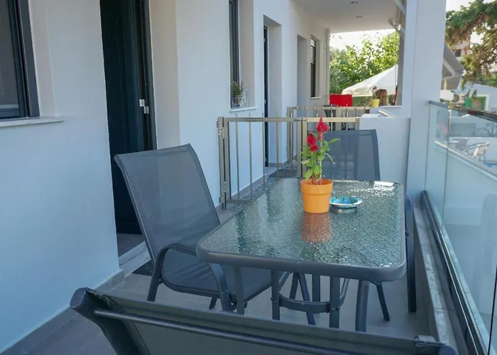 Enalia Luxury Living Apartman